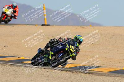 media/Oct-07-2023-CVMA (Sat) [[f84d08e330]]/Race 12 Amateur Supersport Open/